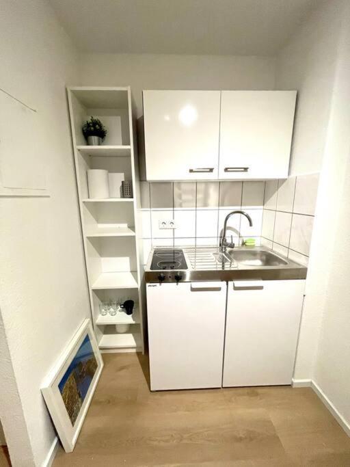 Schickes Apartment Mit Balkon In Düsseldorf Extérieur photo